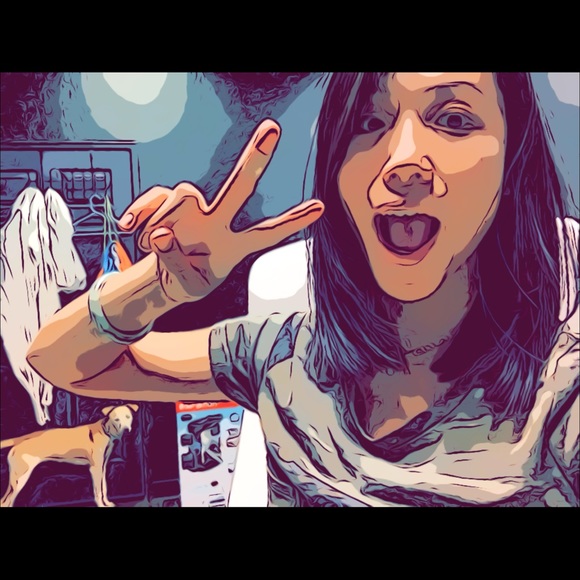 Meet your Posher, Lillian - Picture 1 of 1